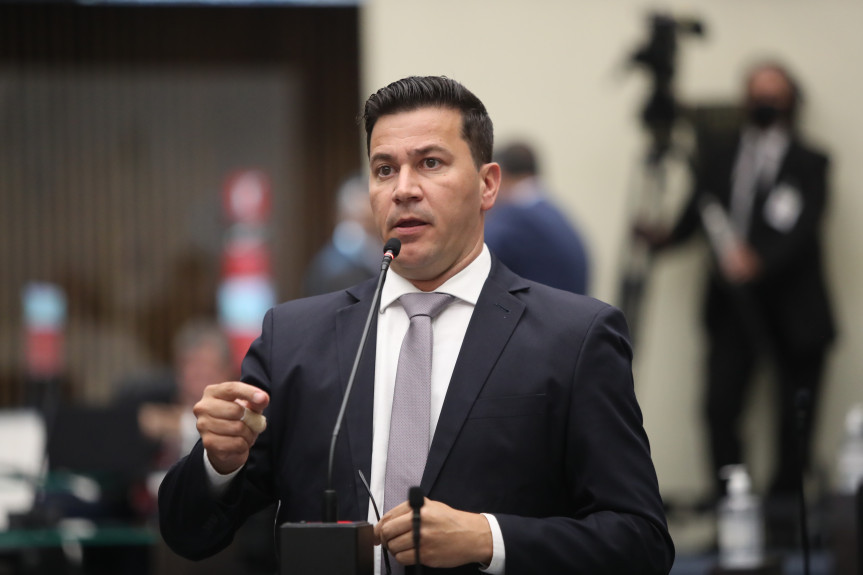 Governo federal anuncia mais R$ 284 milhões para as rodovias do Paraná, diz deputado